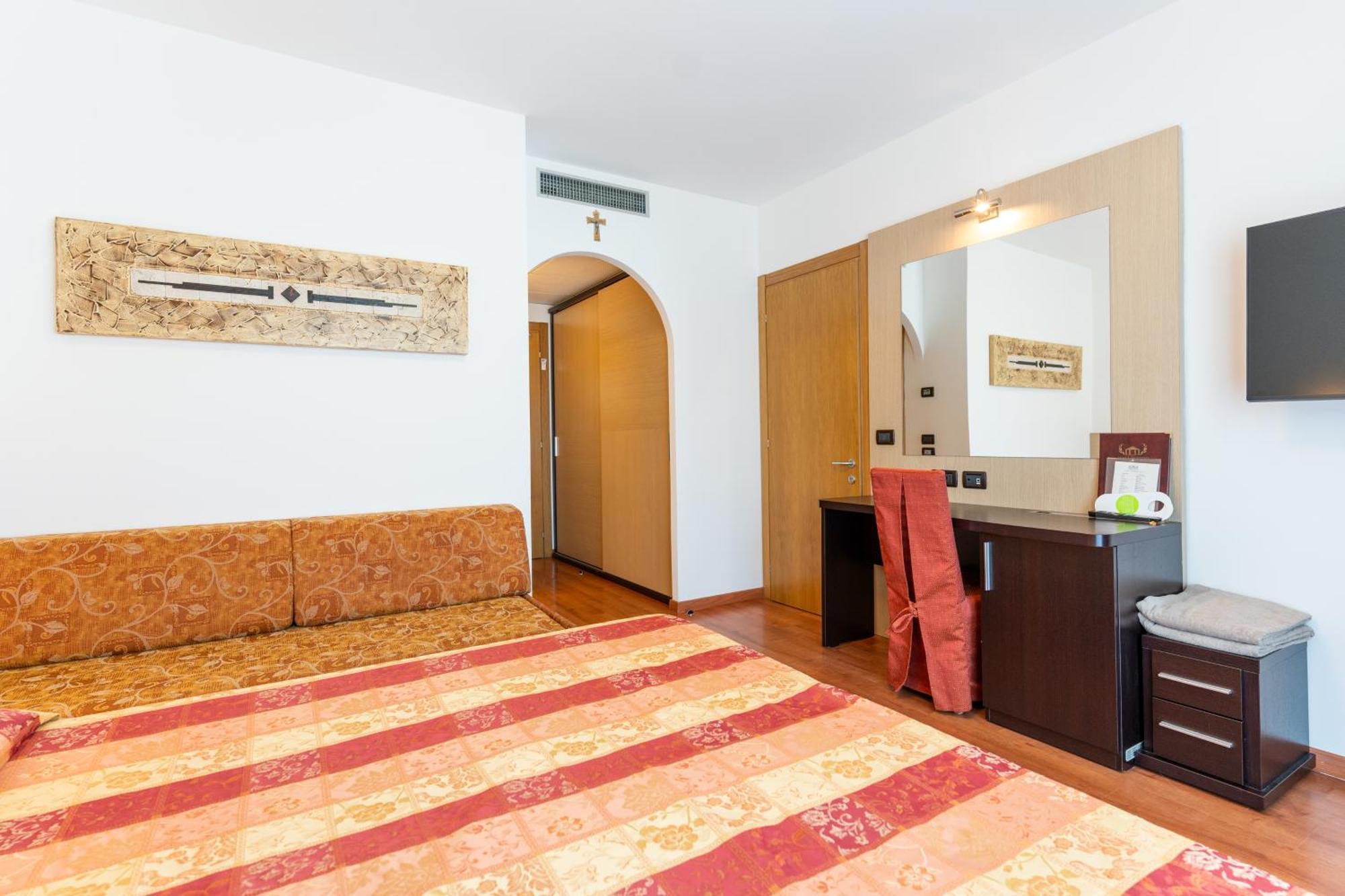 Hotel Olympus Καόρλε Εξωτερικό φωτογραφία
